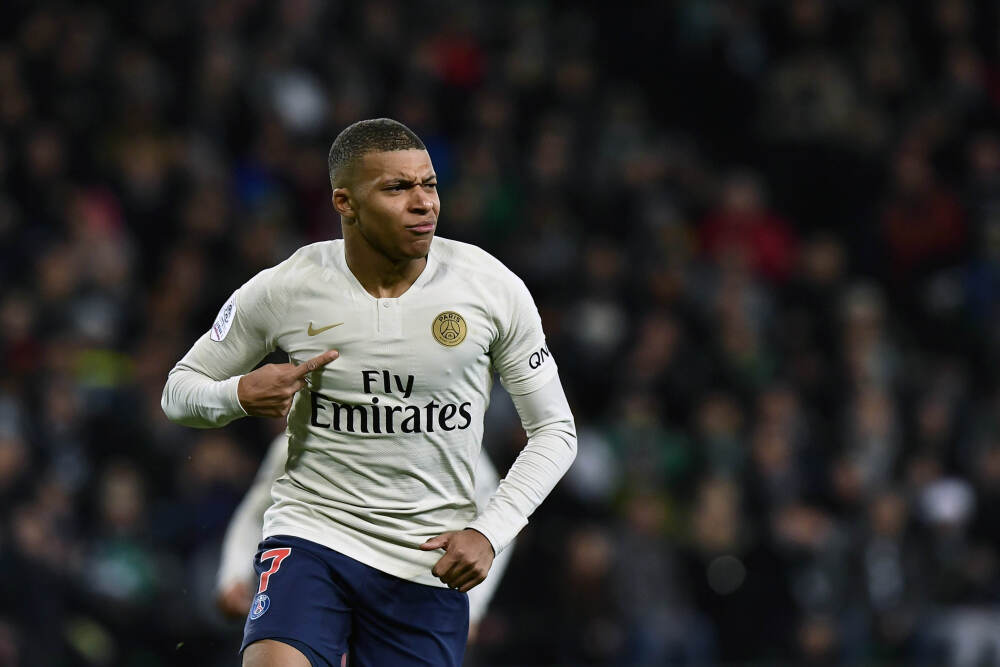 皇家马德里官方宣布主帅阿隆索离任